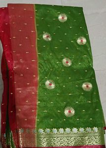 Vibrant Green Embroidered Silk Saree🎀❤️... tradit