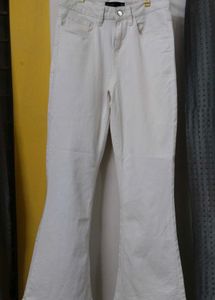 Women's White Flared Jeans