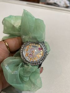 Scrunchies Watch