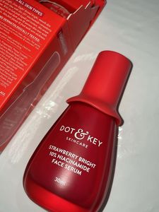 Dot &amp; Key Strawberry Bright Serum