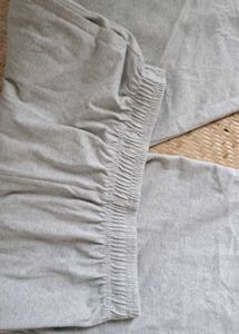 Trouser pants with free palazzo