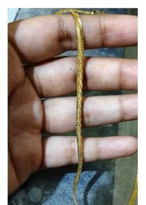 Elegant Gold Chain Necklace