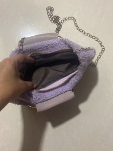 2 Sling Fix Price Fur Purse + Black Round Purs