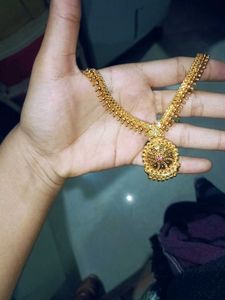 Gold-tone Necklace with Pendant