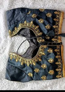 Embroidered Blouse Set - Gold &amp; Navy