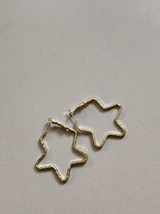 Star Hoop Earrings - Gold Tone