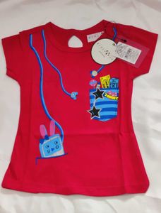 Cute pink T-Shirt with Pocket Design