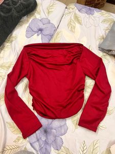 Chic Ruched Long Sleeve Top