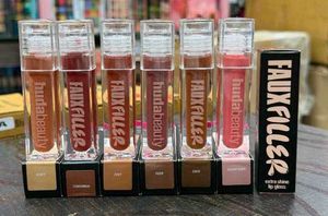 Huda Beauty Lip Gloss - Bombshell