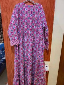 Women feeding Gown