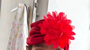 Stunning Red Baby Girl Dress with Matching Cap&amp; pu