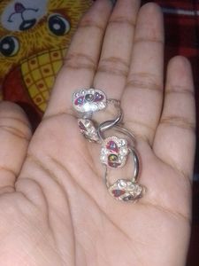 anti tanish 4 silver colour toe ring