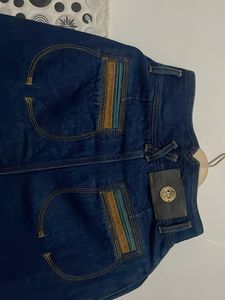 mom fit new