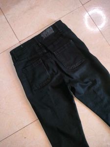Fish cut / bootcut dark washed jeans 🍘🪶