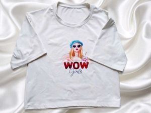 ♥️Graphic Crop Top♥️