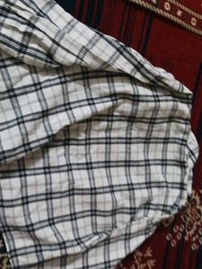 Classic Plaid Button-Up Shirt