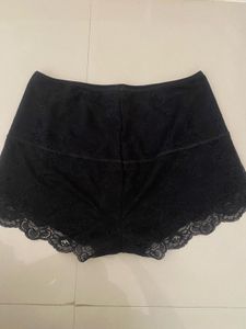 Elegant Black Lace Shorts