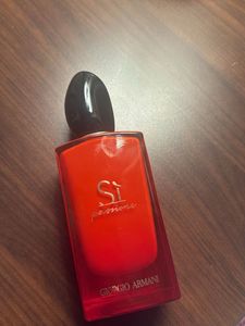 Giorgio Armani Si Passione Perfume