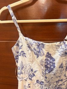 Chic Blue Floral Midi Dress