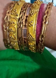 Exquisite Gold Plated Bangle Set