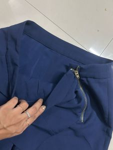 Stylish Navy Blue Skort with Zipper Accent