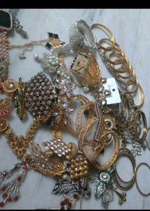 Assorted Fashion Jewellery Set