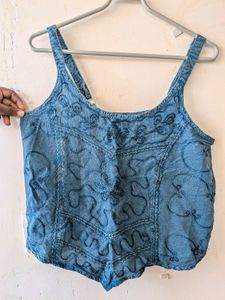 cute blue top