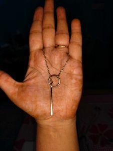 Elegant Gold Circle Bar Necklace