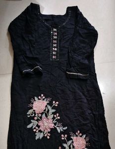 Embroidered Black Kurti
