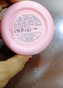 Oriflame Glow Essentials Face Cream