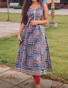 Aline Sleeveless Kurti