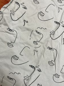 Abstract Face Print T-Shirt