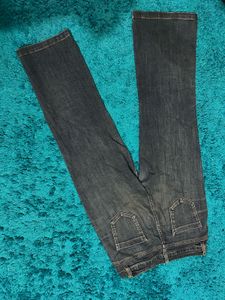 Stylish Women's Jeans with Side Stripe Detail