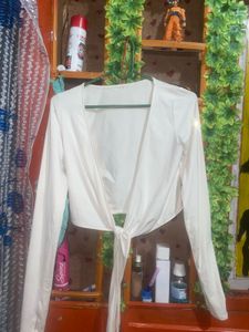 Chic White Tie-Front Crop Top