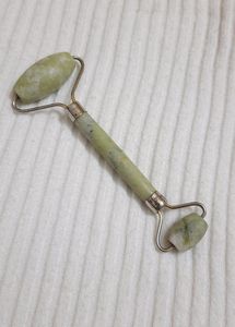 Jade GUA SHA and Roller