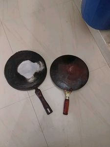 Set of 2 Non-Stick Tawa Pans