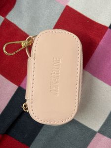 Nykaa Luxe Pouch