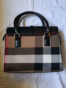 Stylish Plaid Handbag