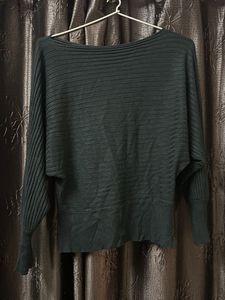 Stylish Ribbed Batwing Sweater