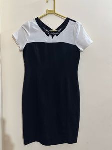 ( Offer Price )Black Midi Dress With Detailing