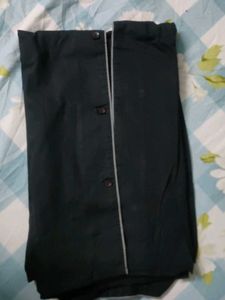 Men's Dark Green Button-Up Shirt