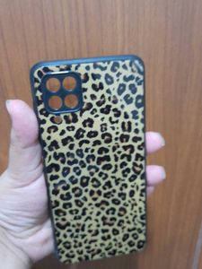 Stylish Leopard Print Phone Glass Case