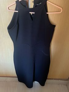 Elegant Black Sleeveless Dress