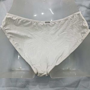 Elegant Lace 🤎 Trim Briefs