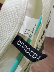 H&amp;m T-shirt
