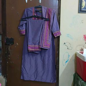 combo of 5 mixed size kurti pant set