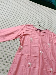Rangmanch Pink Embroidered Kurta
