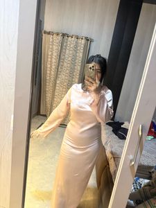 Elegant Pink Satin Gown💖❤️🧚🏻‍♀️
