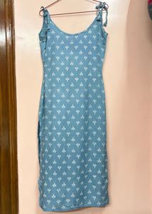 Blue Printed Tie up Sleeveless Kurta