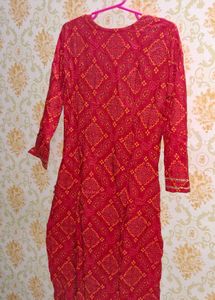 Red Embroidered Kurta